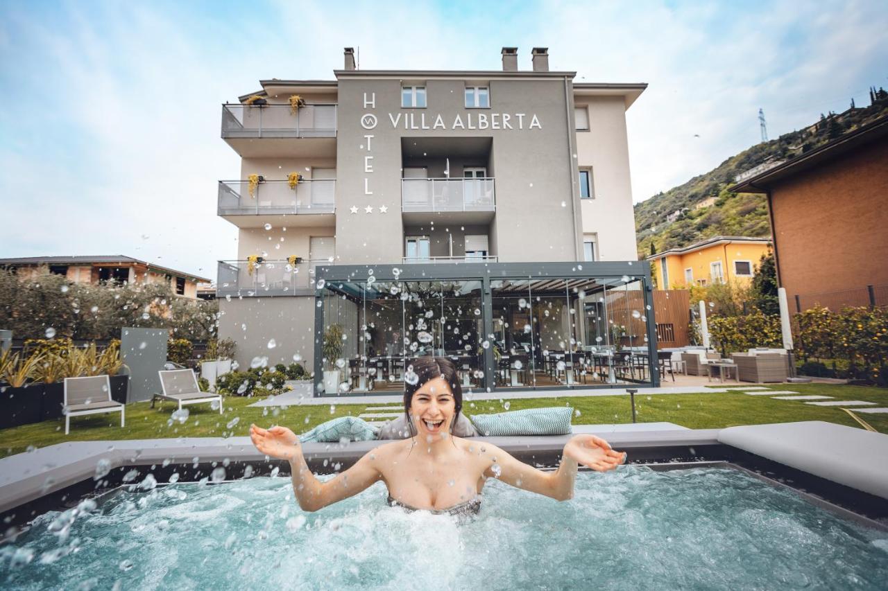 Hotel Villa Alberta 나고 외부 사진