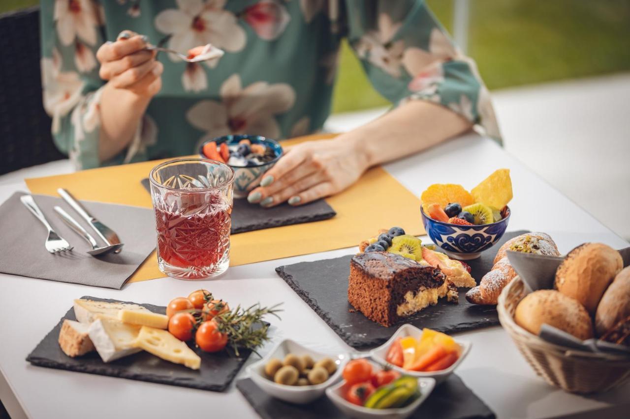 Hotel Villa Alberta 나고 외부 사진